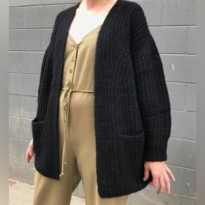 [❌ SOLD] Bare Knitwear Marine cardigan